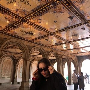 Meet your Posher, Kara